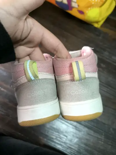 Zapatillas infantiles rosadas - miniatura 4