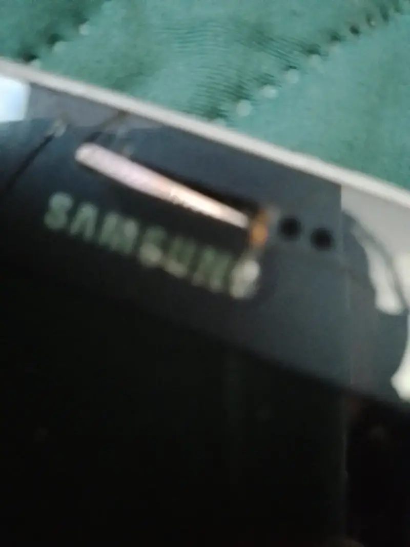 Teléfono Samsung usado - 4