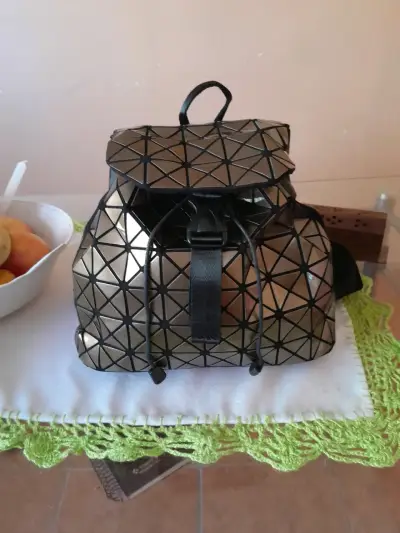 Cartera  y mochilas 🎒  nuevas. - miniatura 4
