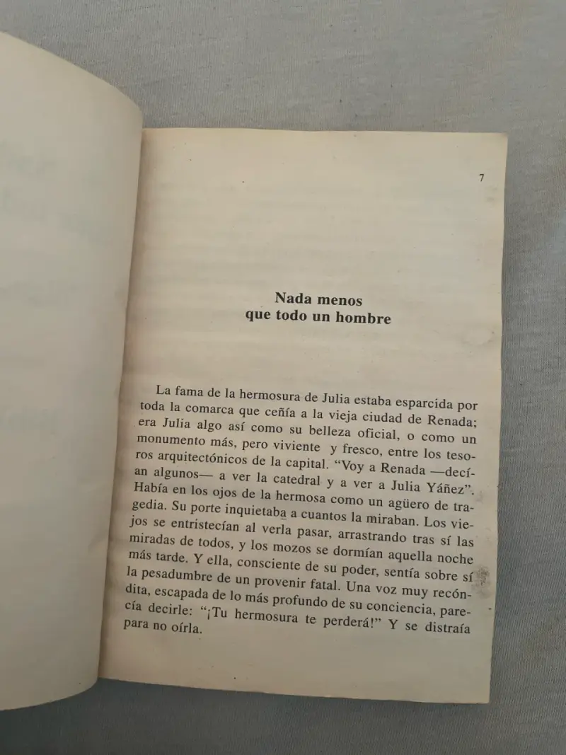 Libro 'Nada menos que todo un hombre' Unamuno - 4