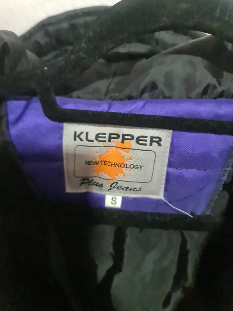 Abrigo negro Klepper talla S - 1