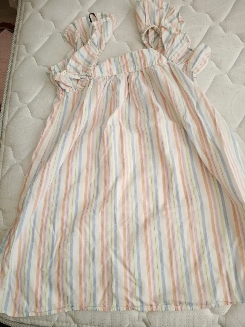 Vestido veraniego a rayas