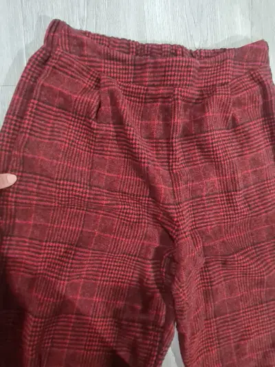 Pantalón de tela escocesa roja - miniatura 5
