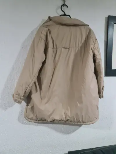 Chaqueta acolchada beige - miniatura 3