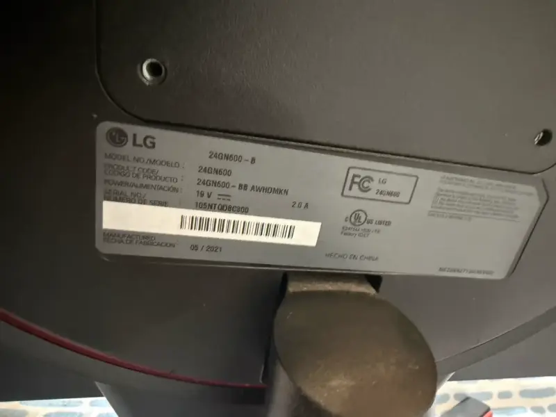 Monitor LG ULTRAGEAR 24” - 2