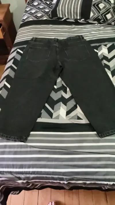 Jeans negros para hombre - miniatura 1