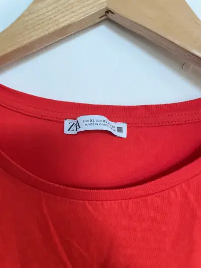 Polera roja básica Zara XL - miniatura 4