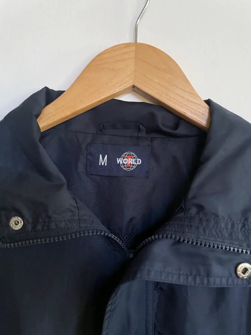 Chaqueta azul impermeable - 3