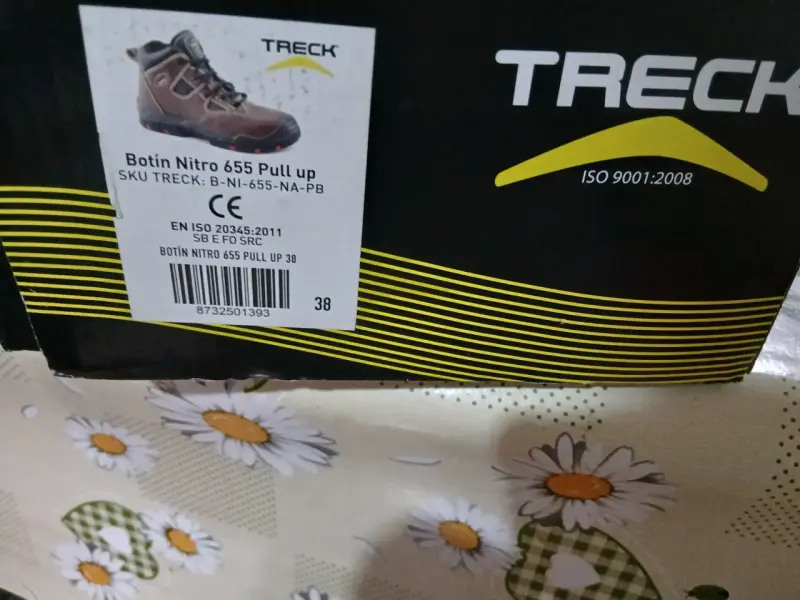 Botas de seguridad Treck café - 2