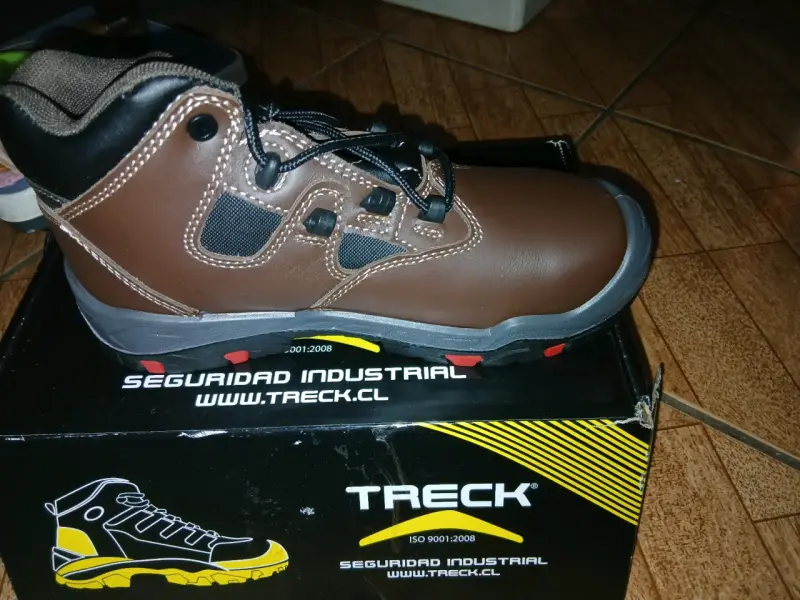Botas de seguridad Treck café - 3