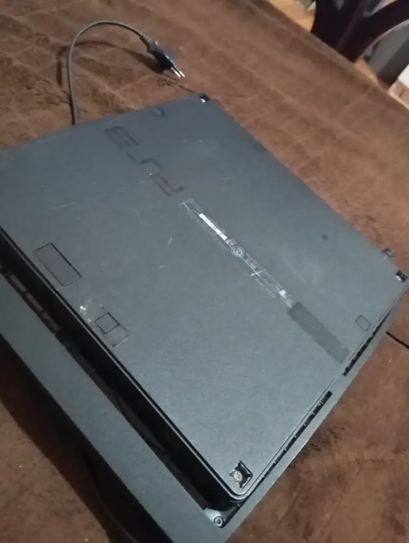 Consola PS3 usada negra - 2