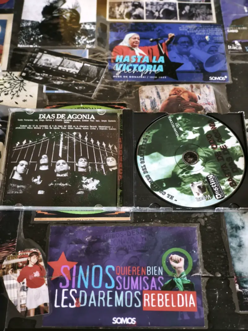 CD Basta de Odio x Días de Agonía - 3