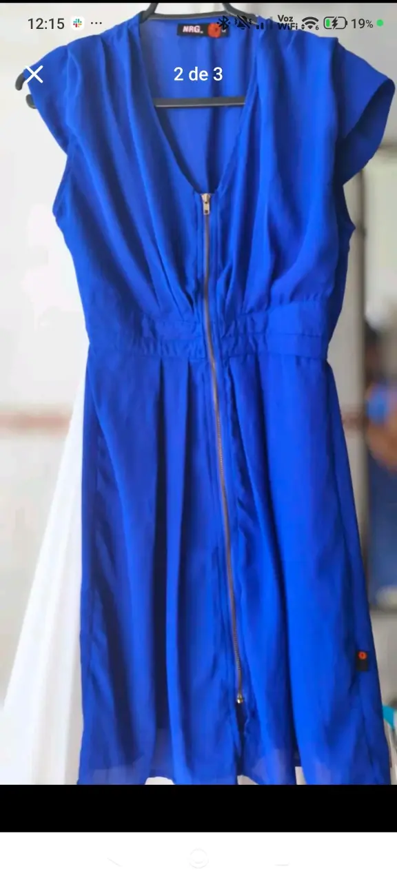 Vestido azul con cierre frontal - 1