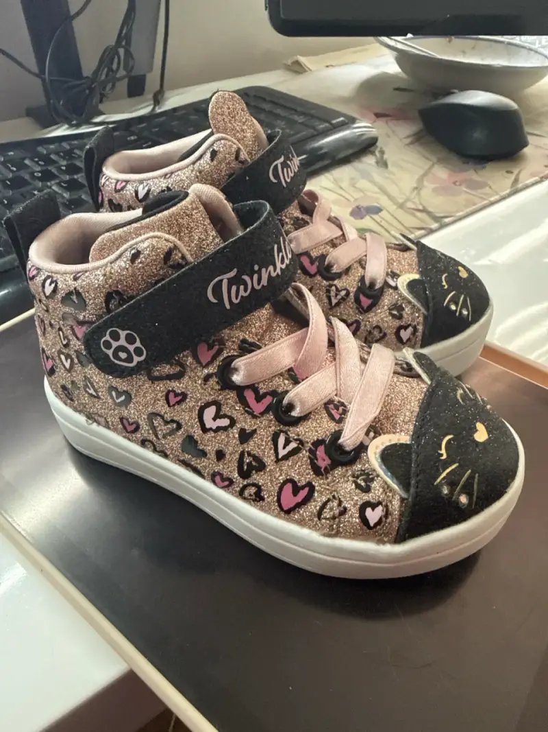 Zapatillas brillantes infantiles skechers - 1
