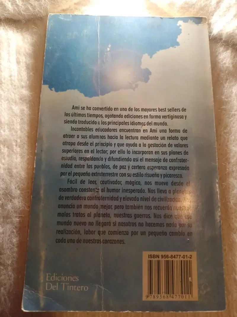 Libro Ámi El niño de las estrellas - 2