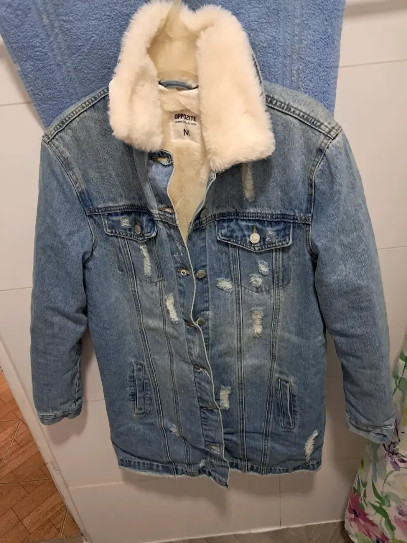 HERMOSA CHAQUETA DE JEANS CON PIEL - 3