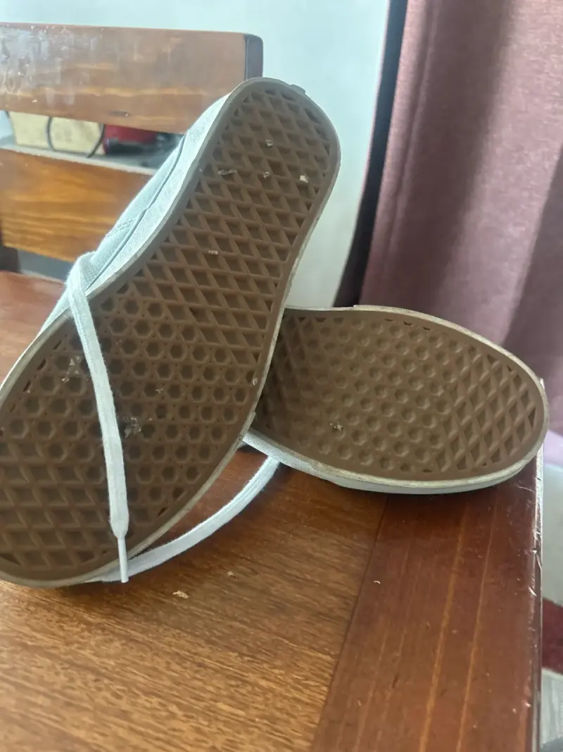 Zapatillas Vans blancas - 2