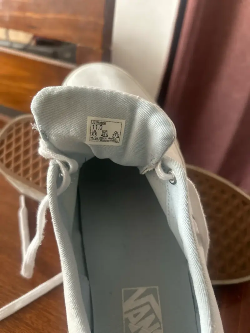 Zapatillas Vans blancas - 3