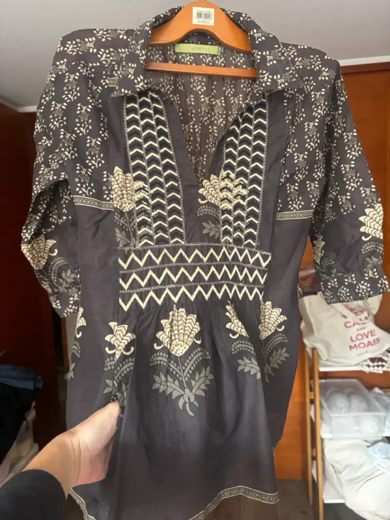 Blusa boho negra con bordados Rapsodia - 3
