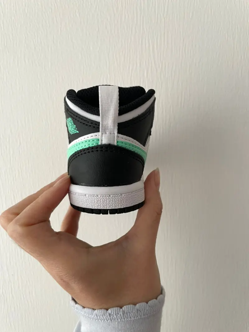 Zapatilla Jordan de bebé - 2