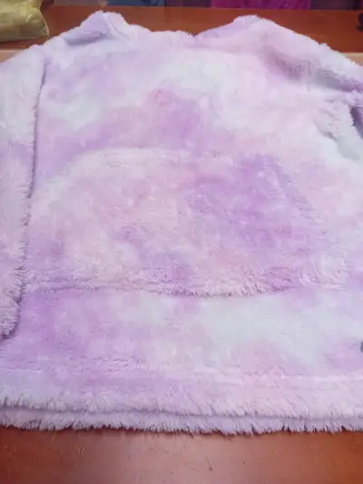 Polerón peludo lila suave - miniatura 1