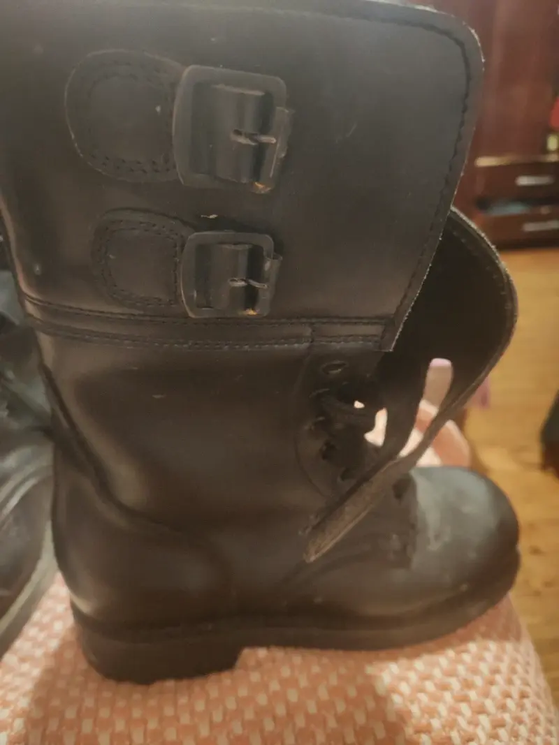 Botas negras de cuero - 3