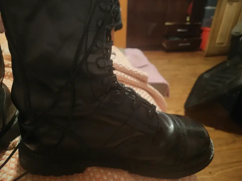 Botas militares negras - 1