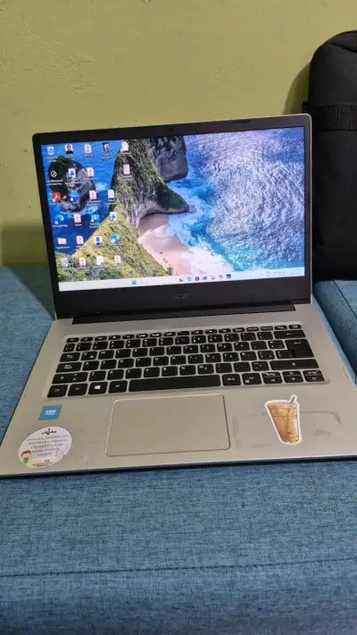 Laptop Acer funcional - miniatura 2