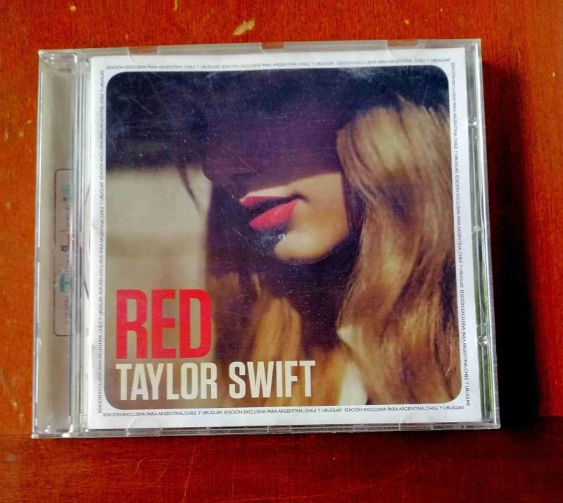 Taylor Swift - Red CD - 1