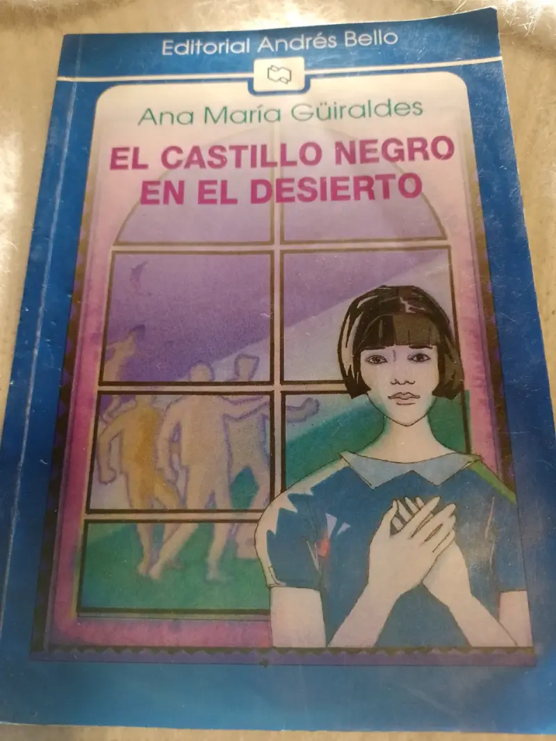 Libro El Castillo Negro en el Desierto - 1
