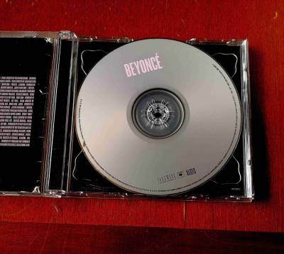 Beyoncé- BEYONCÉ CD DVD - miniatura 3
