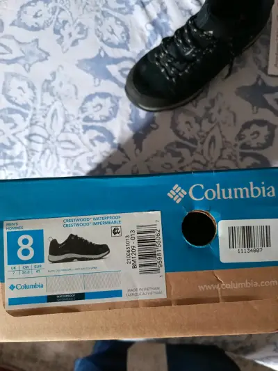 Zapatillas negras impermeables - miniatura 4