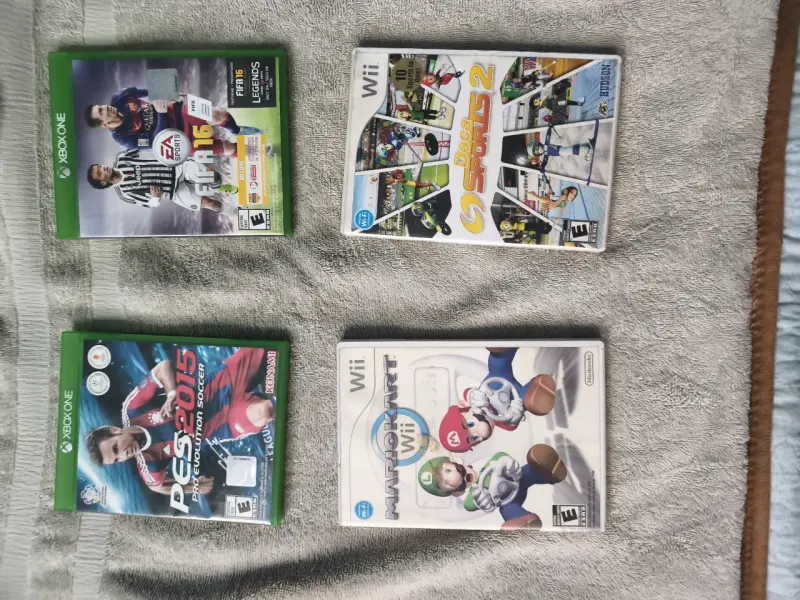 Lote de videojuegos Xbox One y Wii - 2