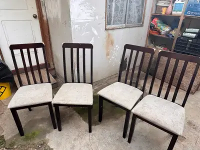 Juego de 4 sillas de madera - miniatura 1