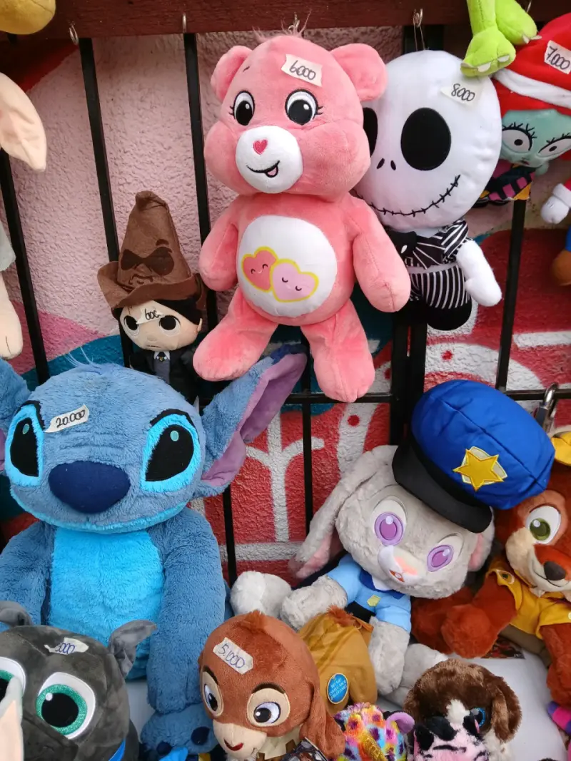 Peluches variados - 3