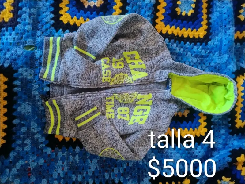 Abrigo gris talla 4 niño - 5
