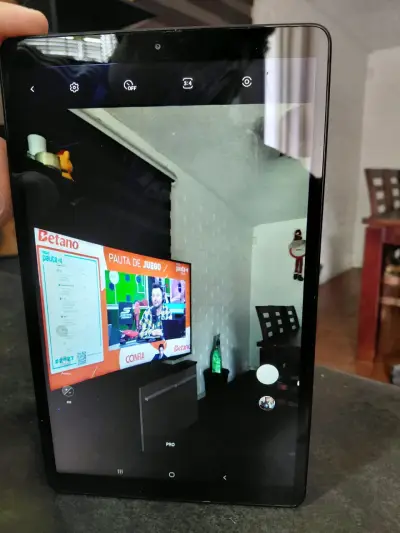 Tablet negra Samsung Galaxy Tab A - miniatura 3