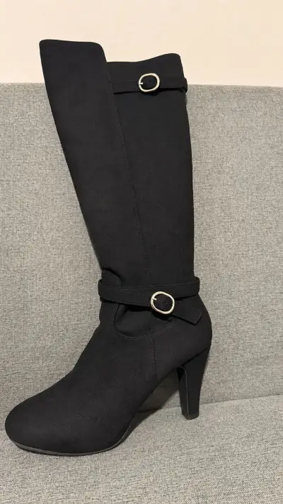 Botas altas negras con tacón gamuza - miniatura 1