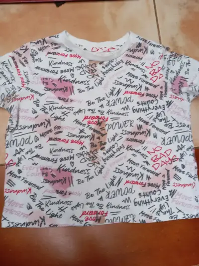 Polera estampada multicolor - miniatura 2