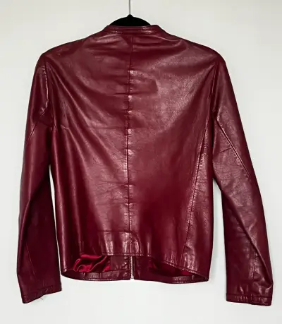 Chaqueta de cuero burdeos - miniatura 2