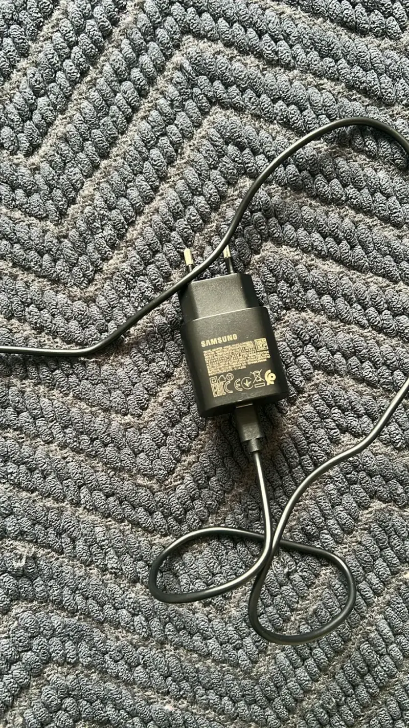 Cargador Samsung original - 1