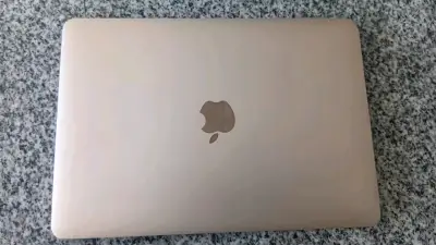MacBook Air 12 pulgadas dorado - miniatura 2