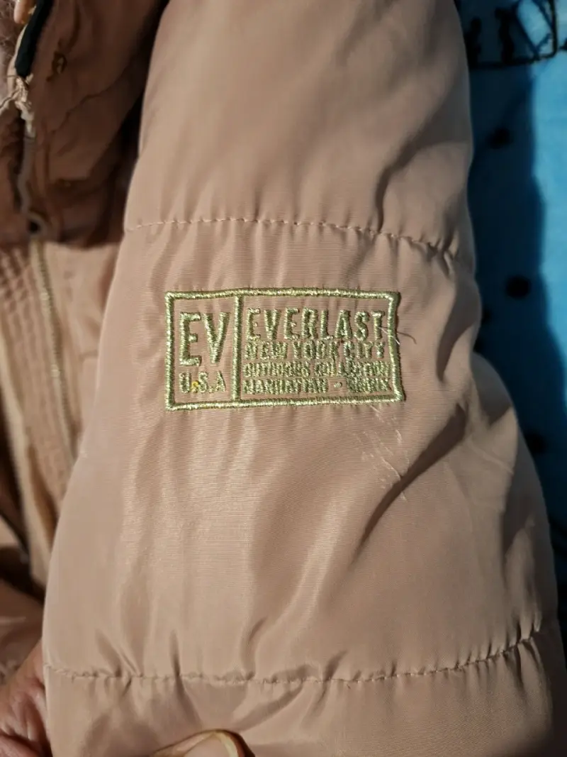 Chaqueta acolchada rosa marca Everlast,talla l - 6