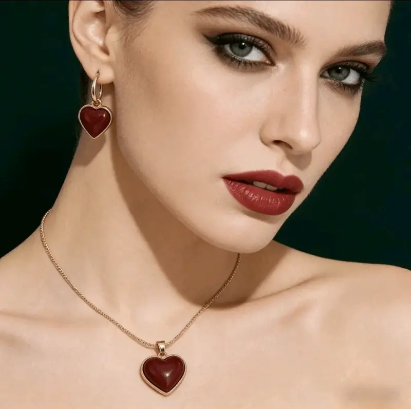 Set corazón rojo colgante y aros
