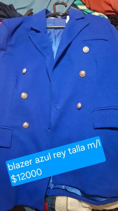 Blazer azul rey con botones dorados - miniatura 1