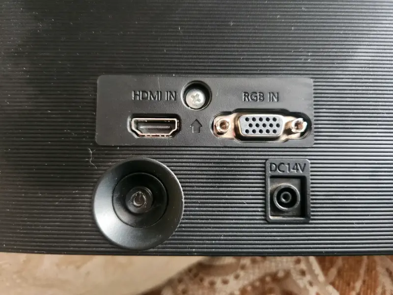 Monitor Samsung 24 pulgadas - 3