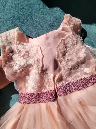 Vestidos para niña - miniatura 3