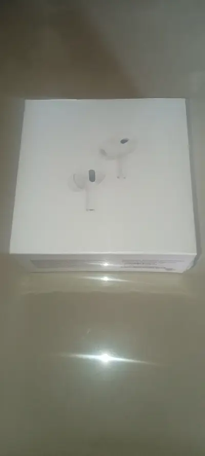AirPods Pro 2da generación - miniatura 2