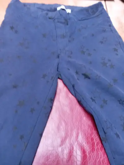 Pantalón azul con estrellas - miniatura 1