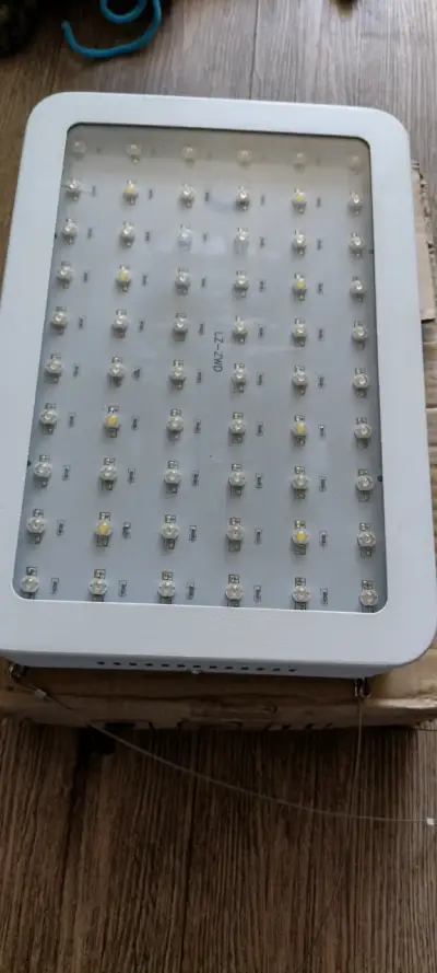 Luz LED panel para cultivo - miniatura 3